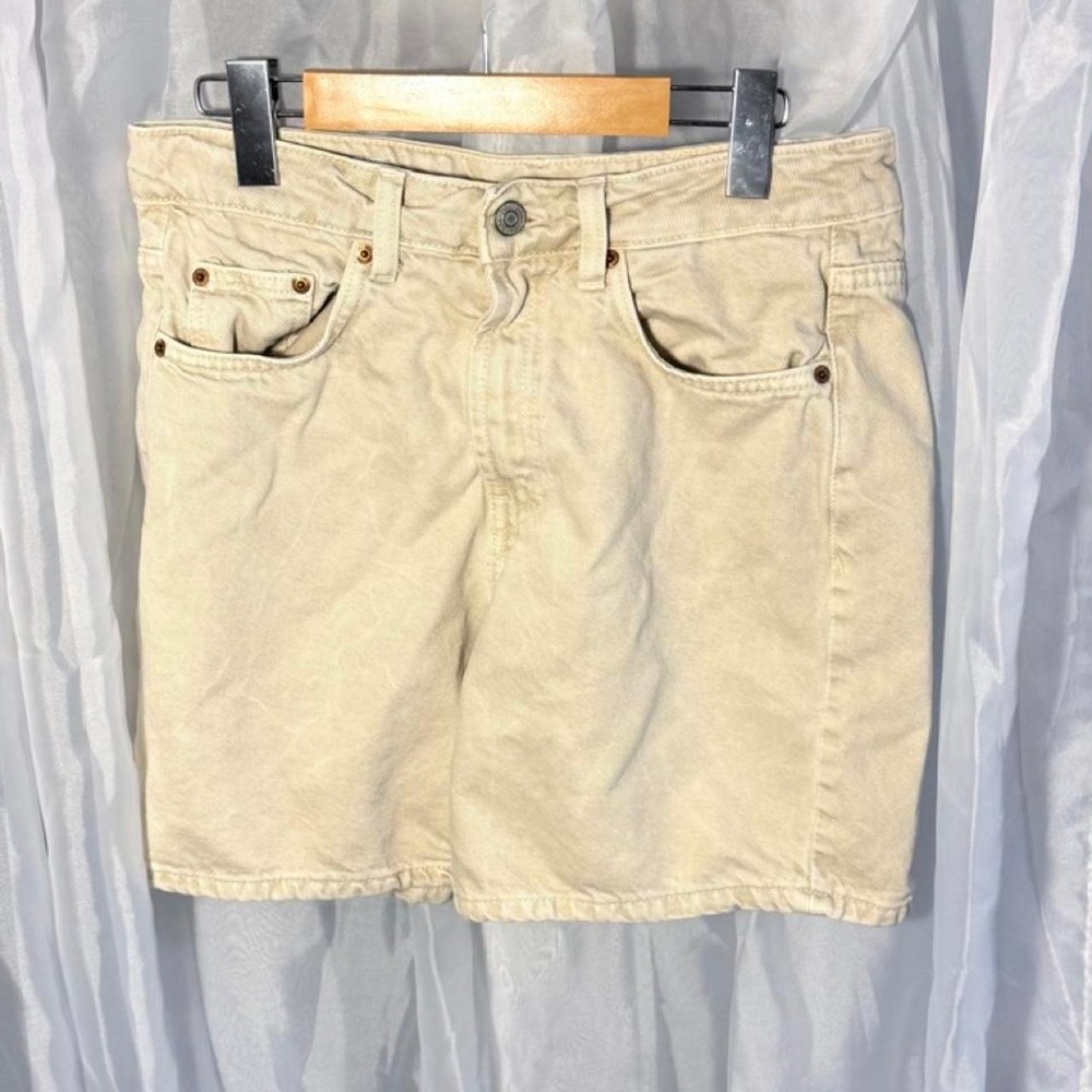 Zara cream denim shorts size‎ 6
